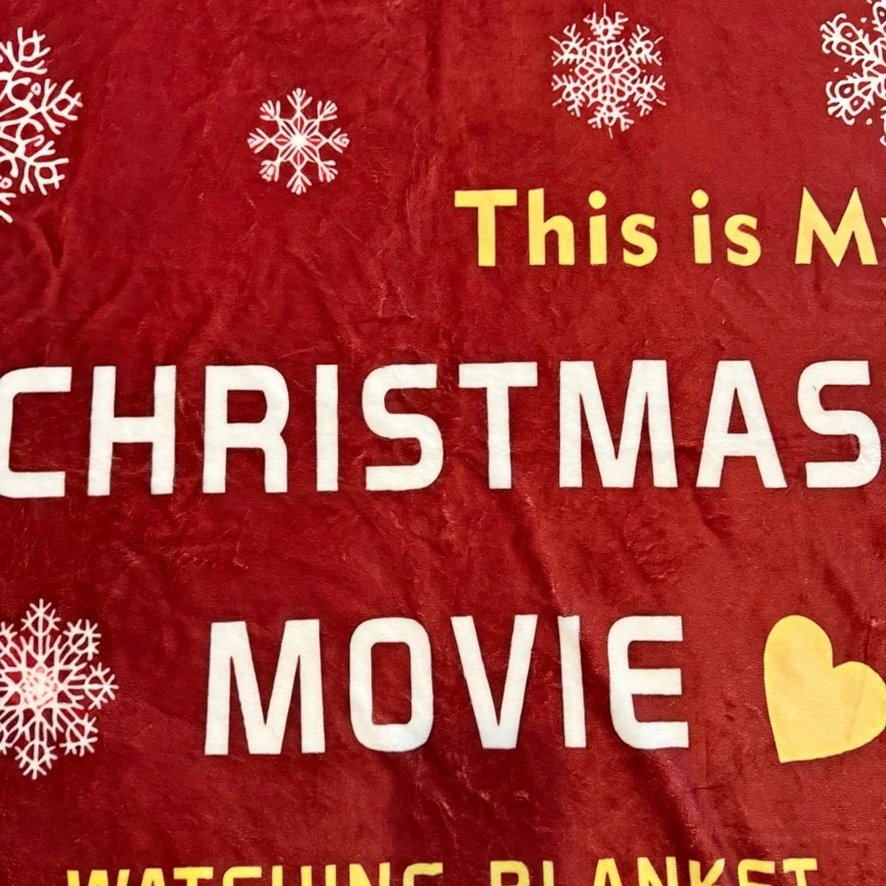 Red Christmas Movie Watching Blanket
